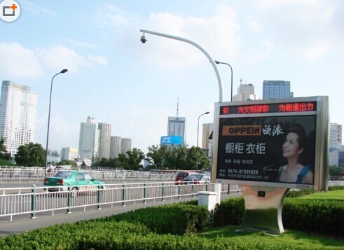 滚动广告灯箱 环保设备栏目的绿色传播新动能