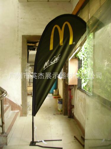 广告灯箱与紫外线灯箱制作全解析 灯箱广告的选择与工艺指南
